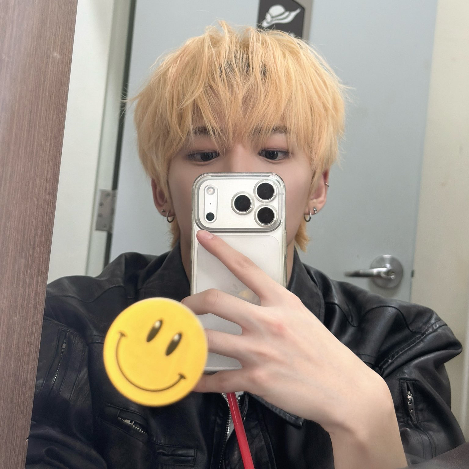 Recent activity shot of Minjae (Xikers)