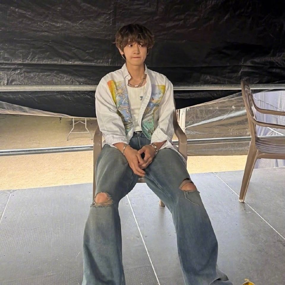 A moment captured by Chanyeol (EXO)'s fan