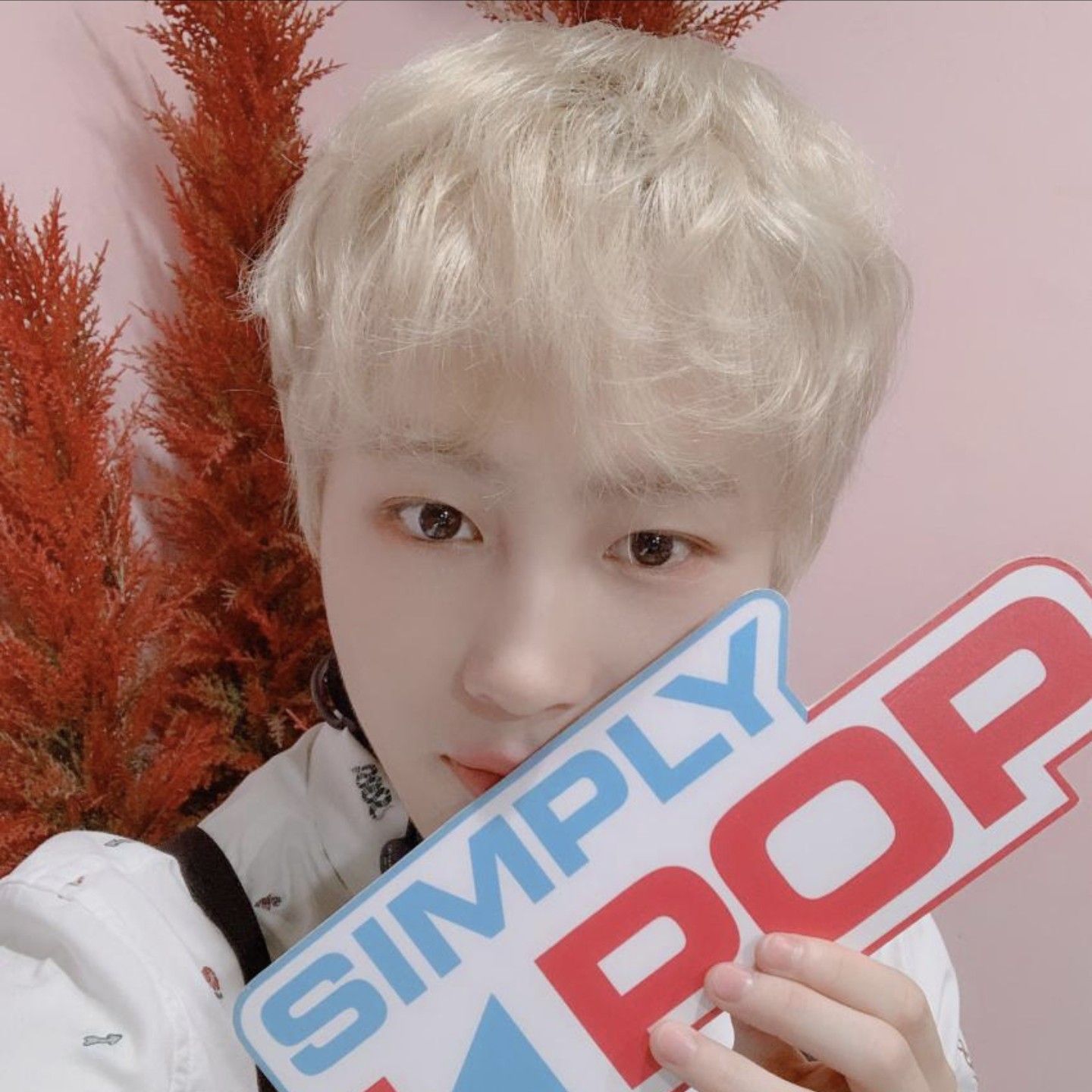 Latest photo of Ha Sungwoon