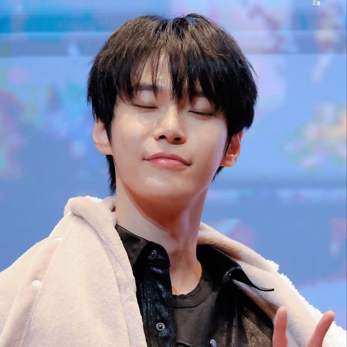 道英 (NCT 127)粉絲拍下的瞬間