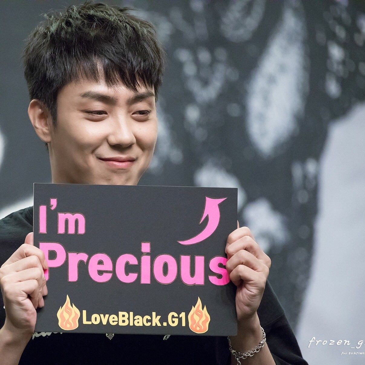 Behind-the-scenes cut of Eun Jiwon (SECHSKIES)