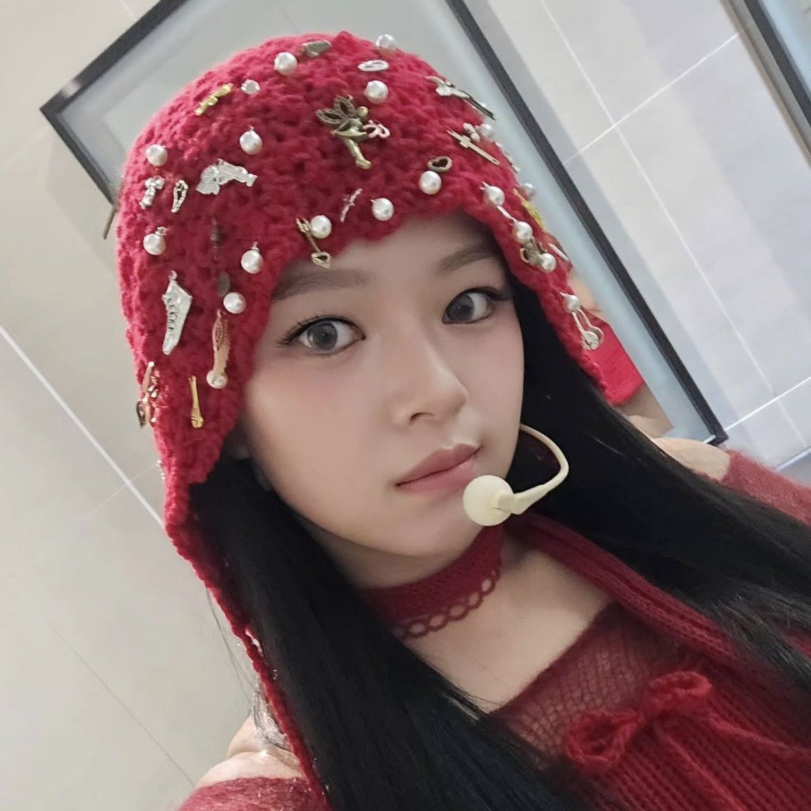 Behind-the-scenes cut of Jeongyeon (TWICE)