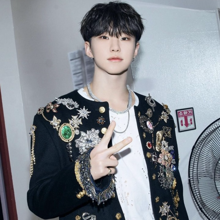 Latest photo of Hoshi (SEVENTEEN)