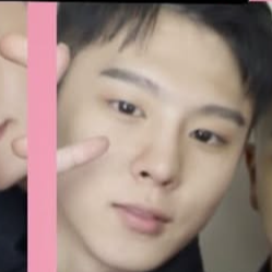 김우석의 최신 사진