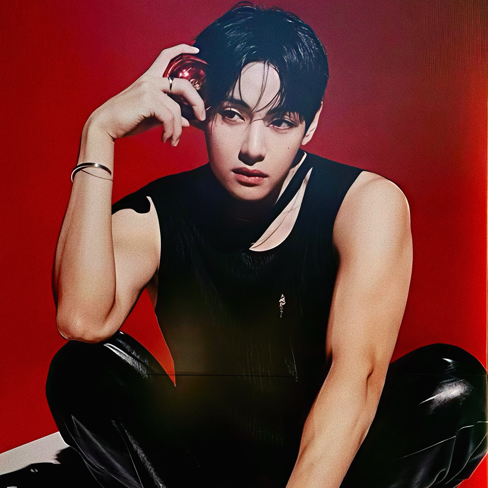 Latest photo of V (BTS)