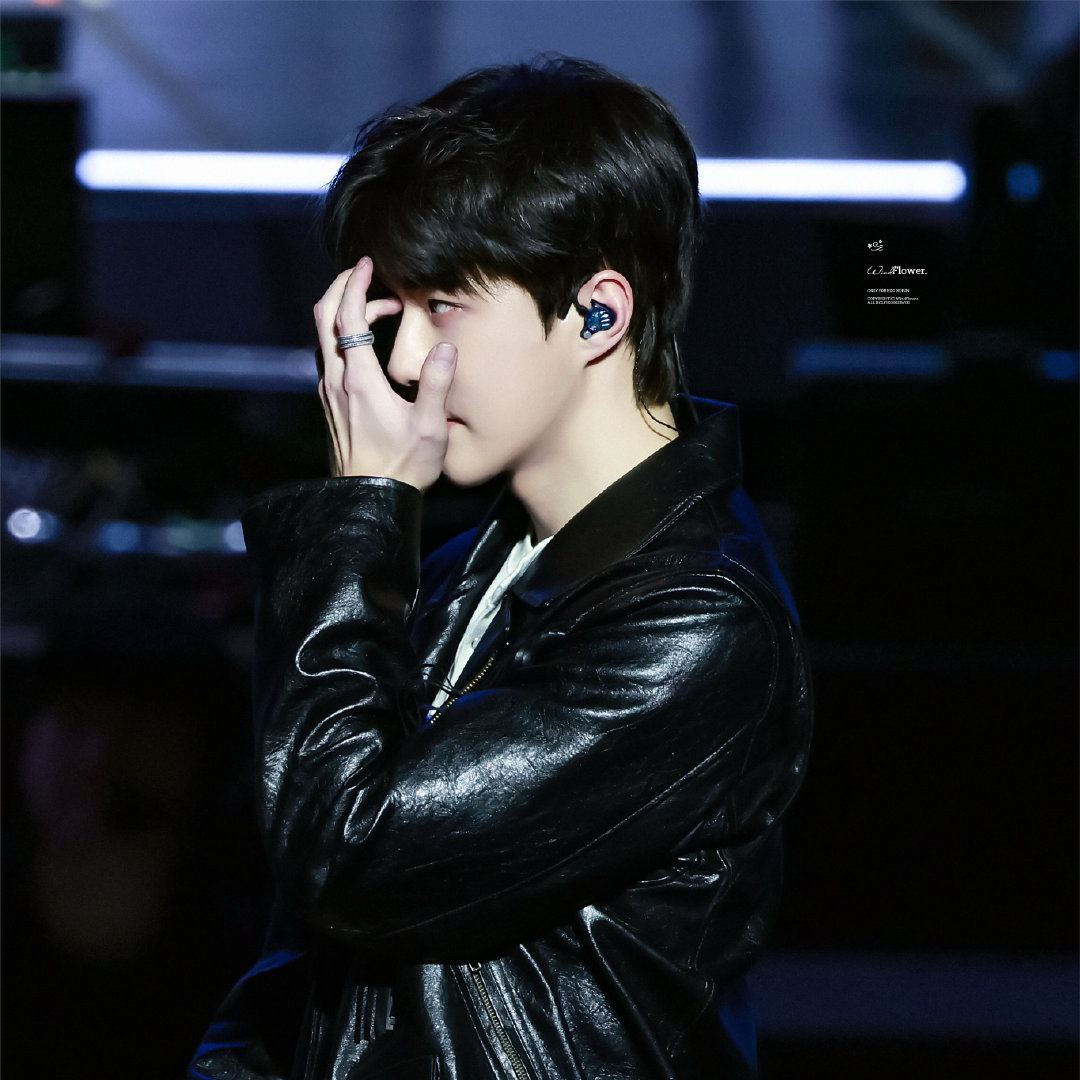 Latest photo of Sehun (EXO)