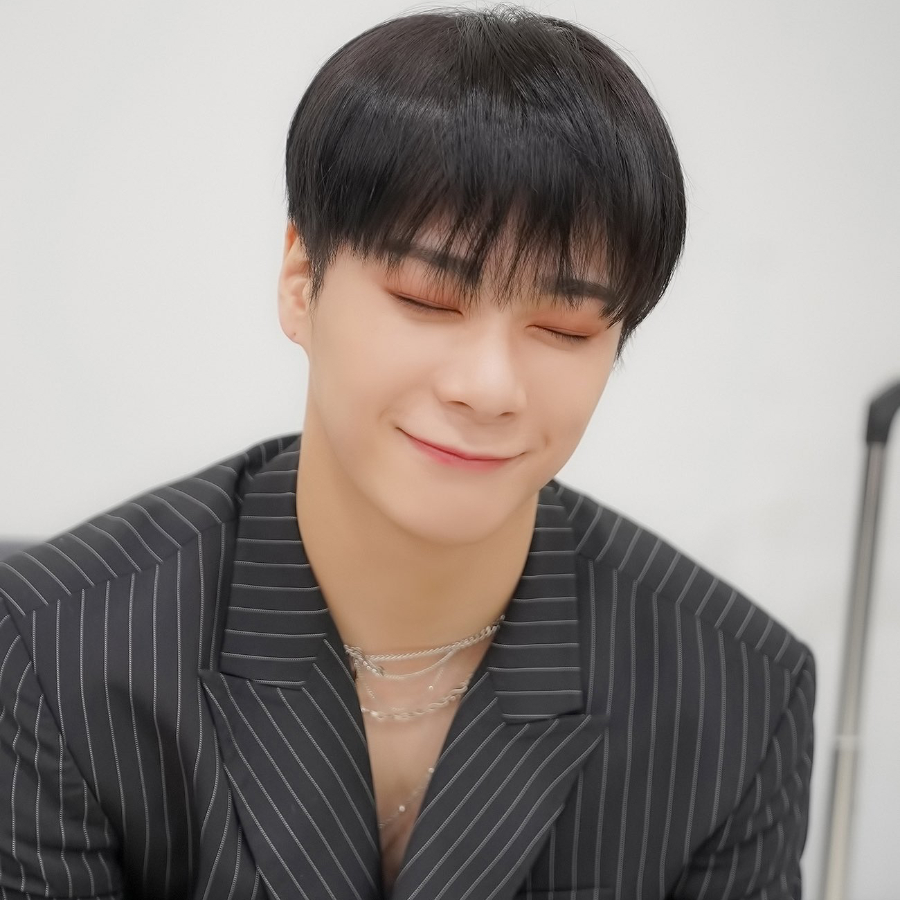 A moment captured by Moonbin (ASTRO)'s fan