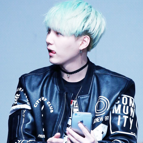 슈가 (방탄소년단) 최근 활동샷