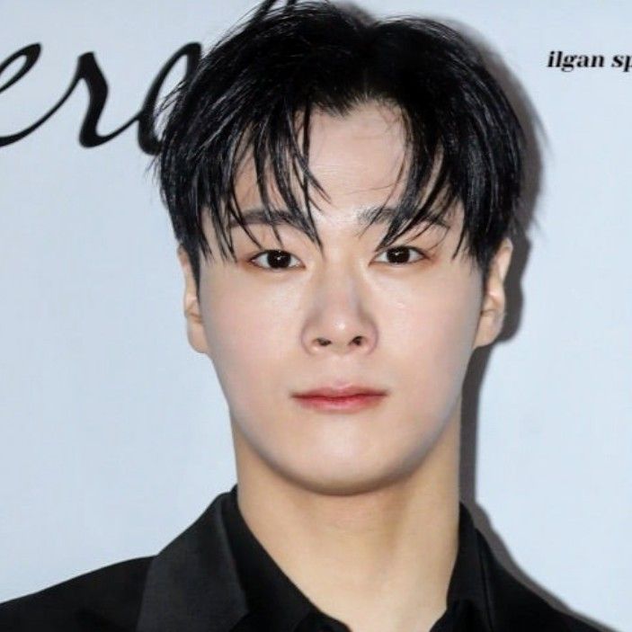 A moment captured by Moonbin (ASTRO)'s fan