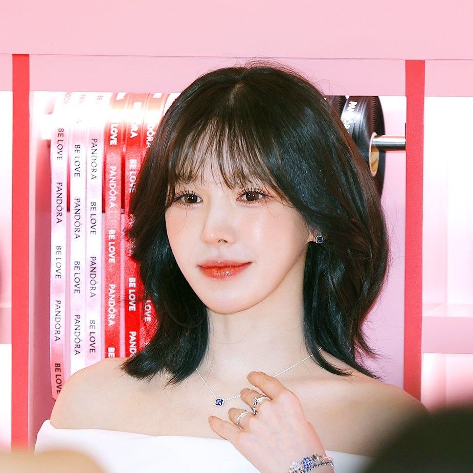 ウェンディ (Red Velvet)の最近の活動写真