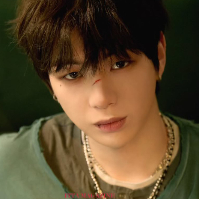 Behind-the-scenes cut of Kang Daniel