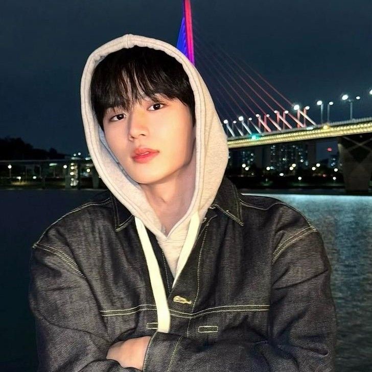 Recent activity shot of Kim Junseo (ALPHA DRIVE ONE)