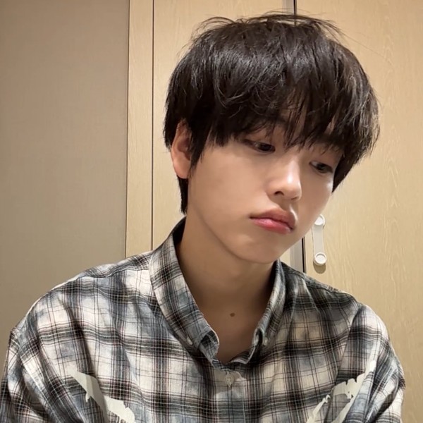 Shining profile picture of Hyeongjun (CRAVITY) on today's Choeaedol