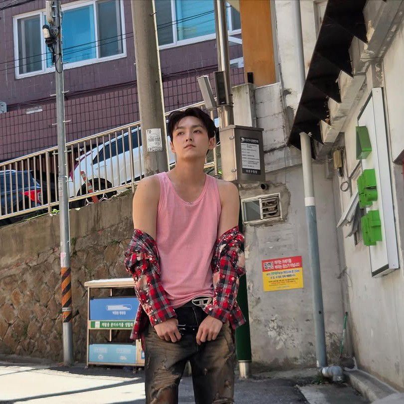 Behind-the-scenes cut of Zuho (SF9)
