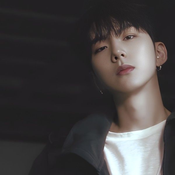 A moment captured by Kihyun (MONSTA X)'s fan