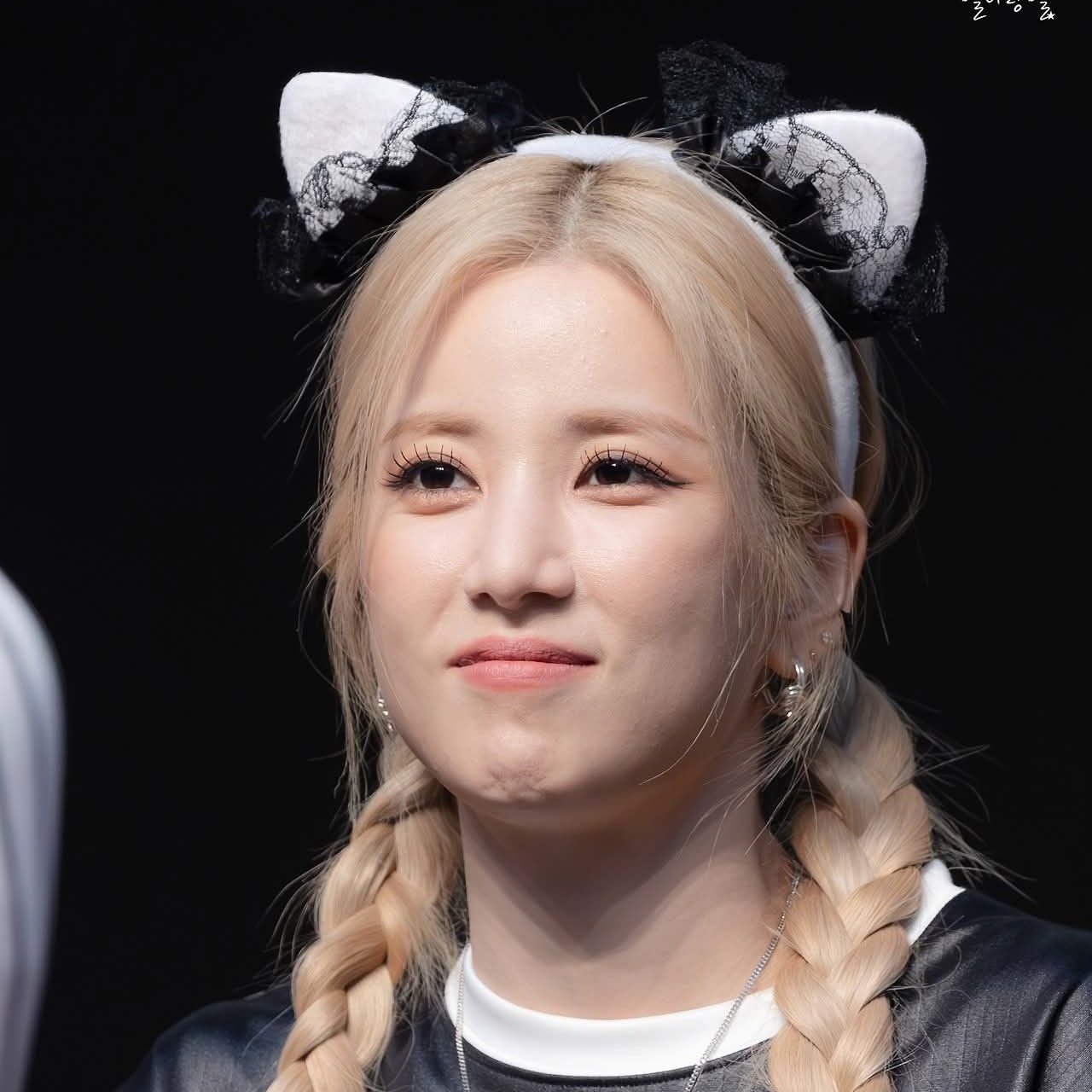 Latest photo of Park Chorong (Apink)
