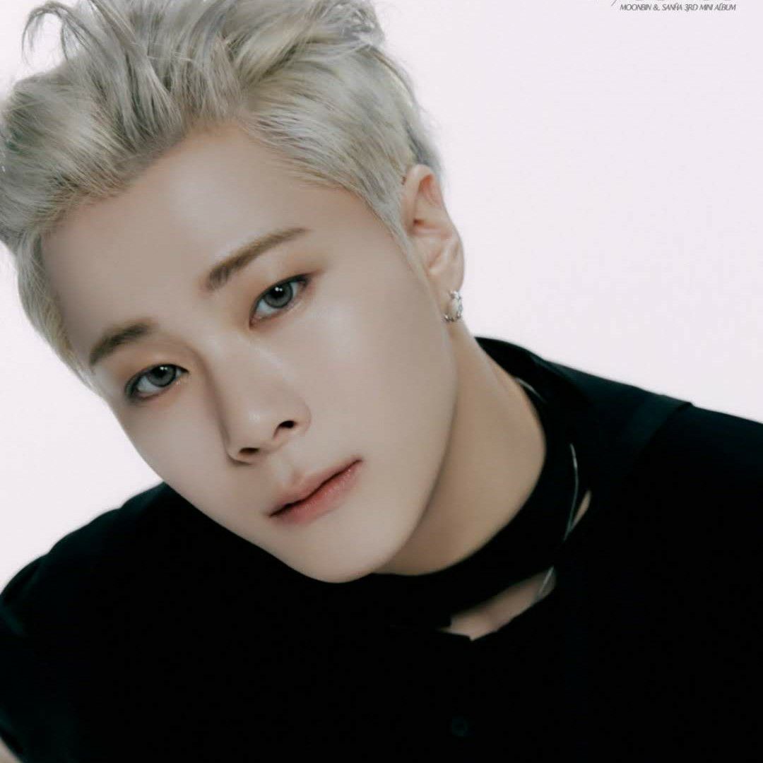 A moment captured by Moonbin (ASTRO)'s fan