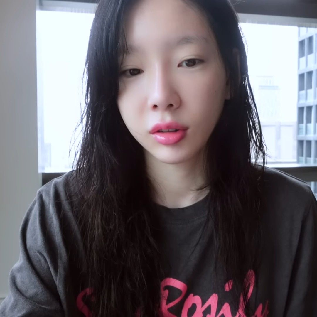 Behind-the-scenes cut of Taeyeon (Girls' Generation)