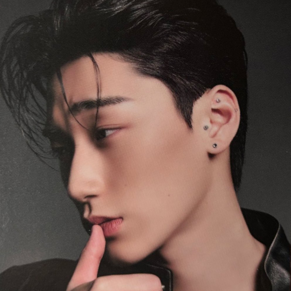 에이티즈의 비하인드 컷