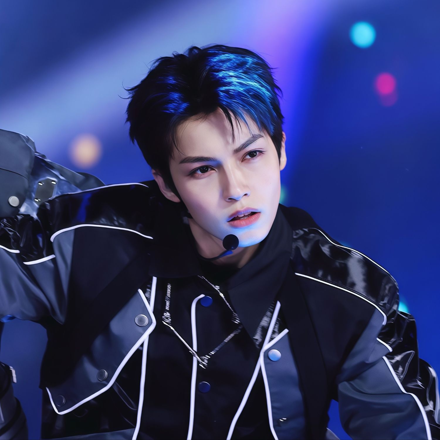 Behind-the-scenes cut of Charlie (SMTR25)