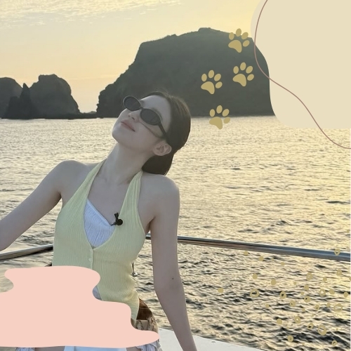 Latest photo of Shuhua (i-dle)