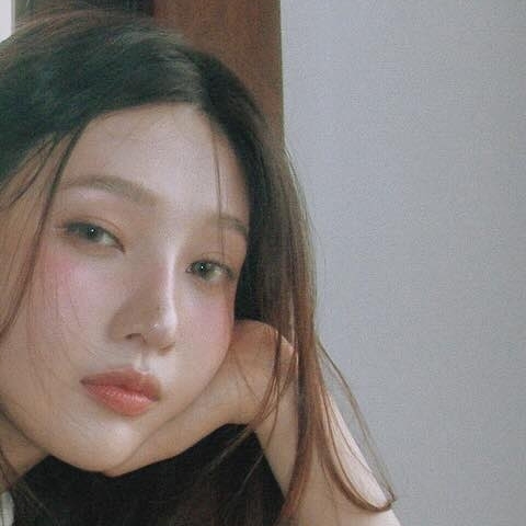 Latest photo of Joy (Red Velvet)