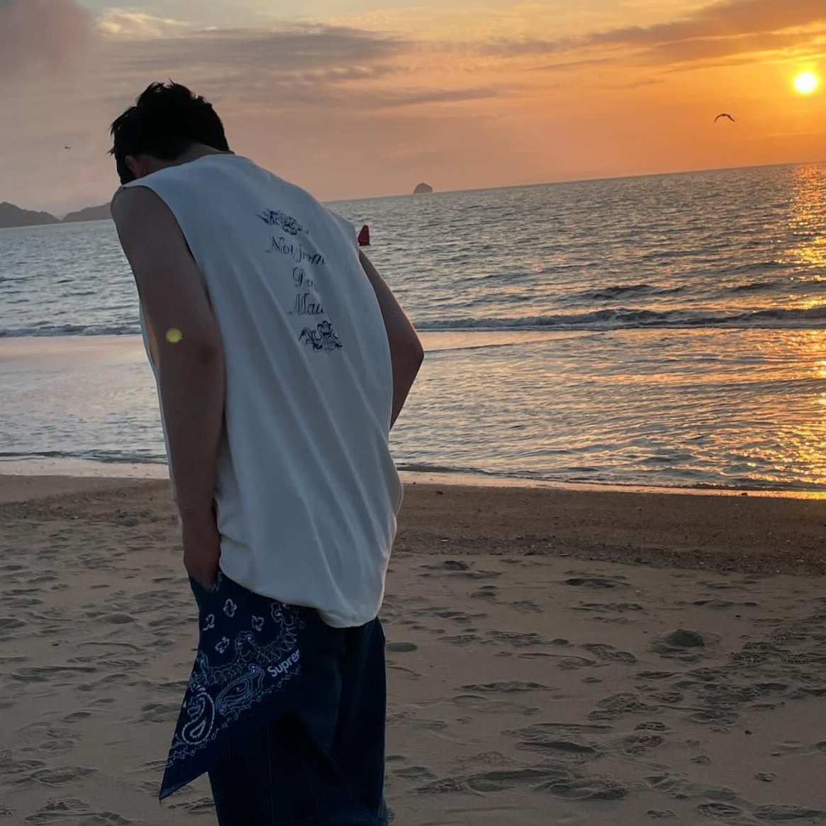 Foto aktivitas terbaru Kim Yohan (WEi)