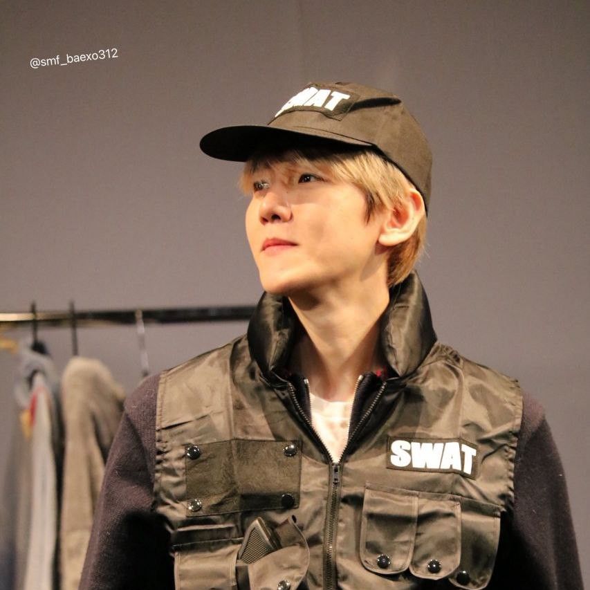 Momen yang diabadikan oleh penggemar Baekhyun (EXO)