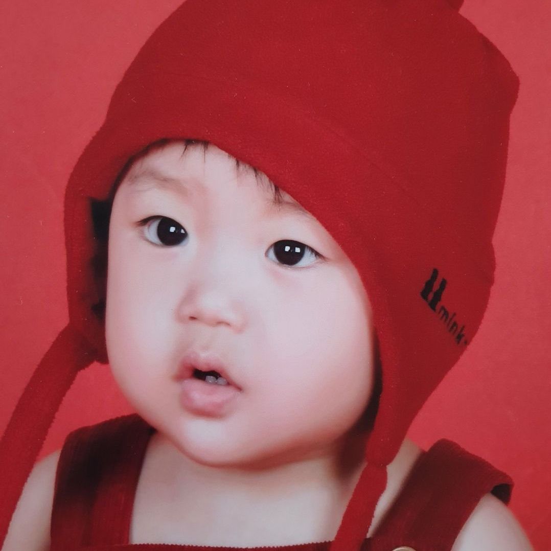 A moment captured by Doyoung (TREASURE)'s fan