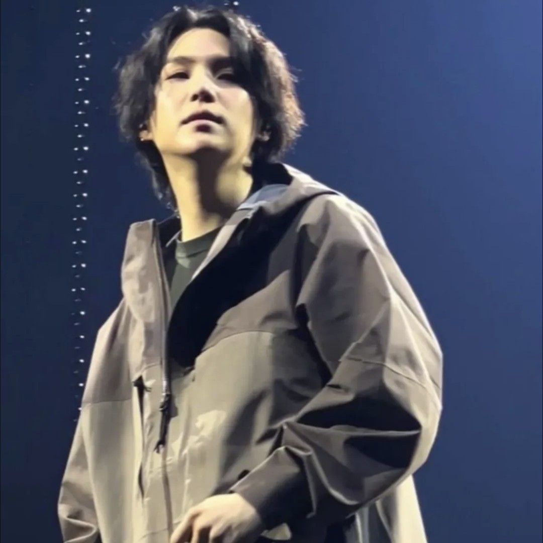 슈가 (방탄소년단) 최근 활동샷