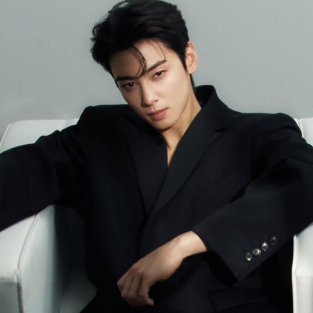 차은우 (아스트로) 최근 활동샷