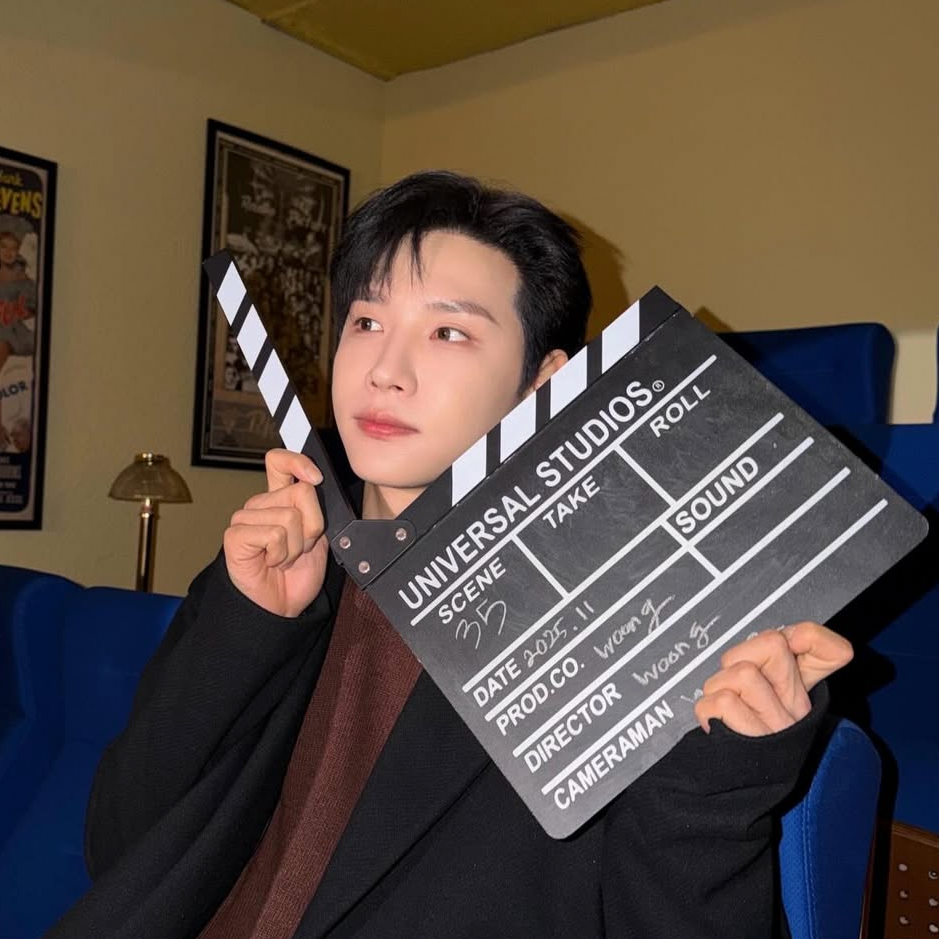 A moment captured by Jeon Woong (AB6IX)'s fan