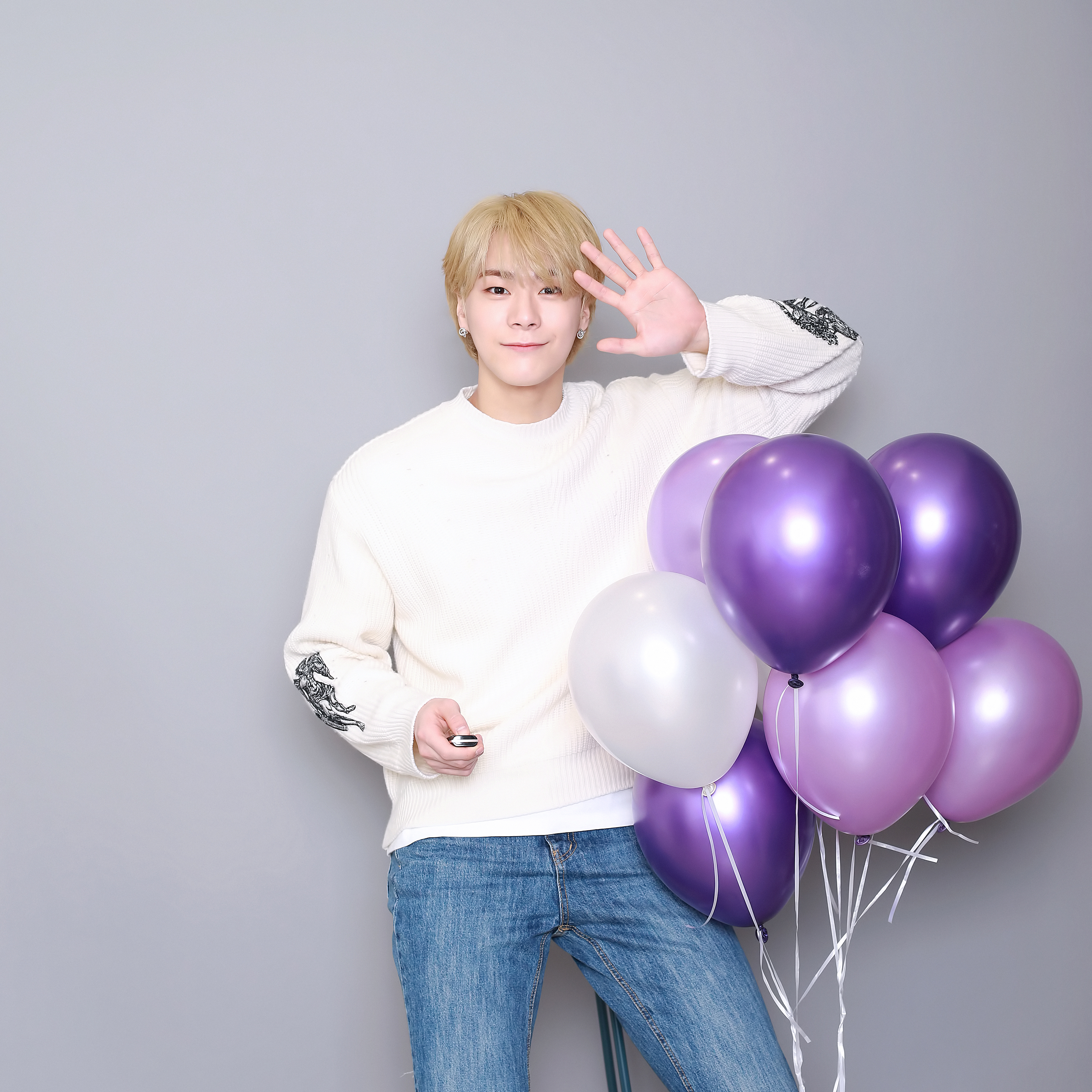 Recent activity shot of Moonbin (ASTRO)