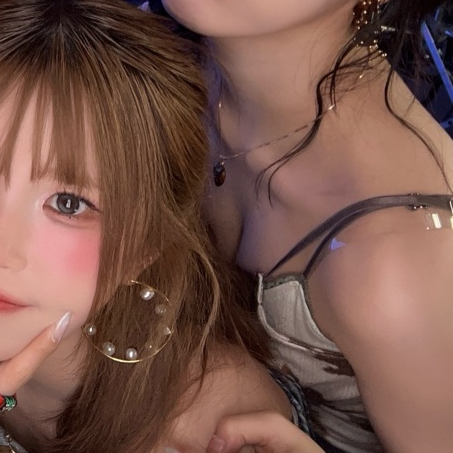 A moment captured by fromis (9)'s fan