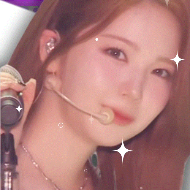 Ayaka (NiziU)的最新照片