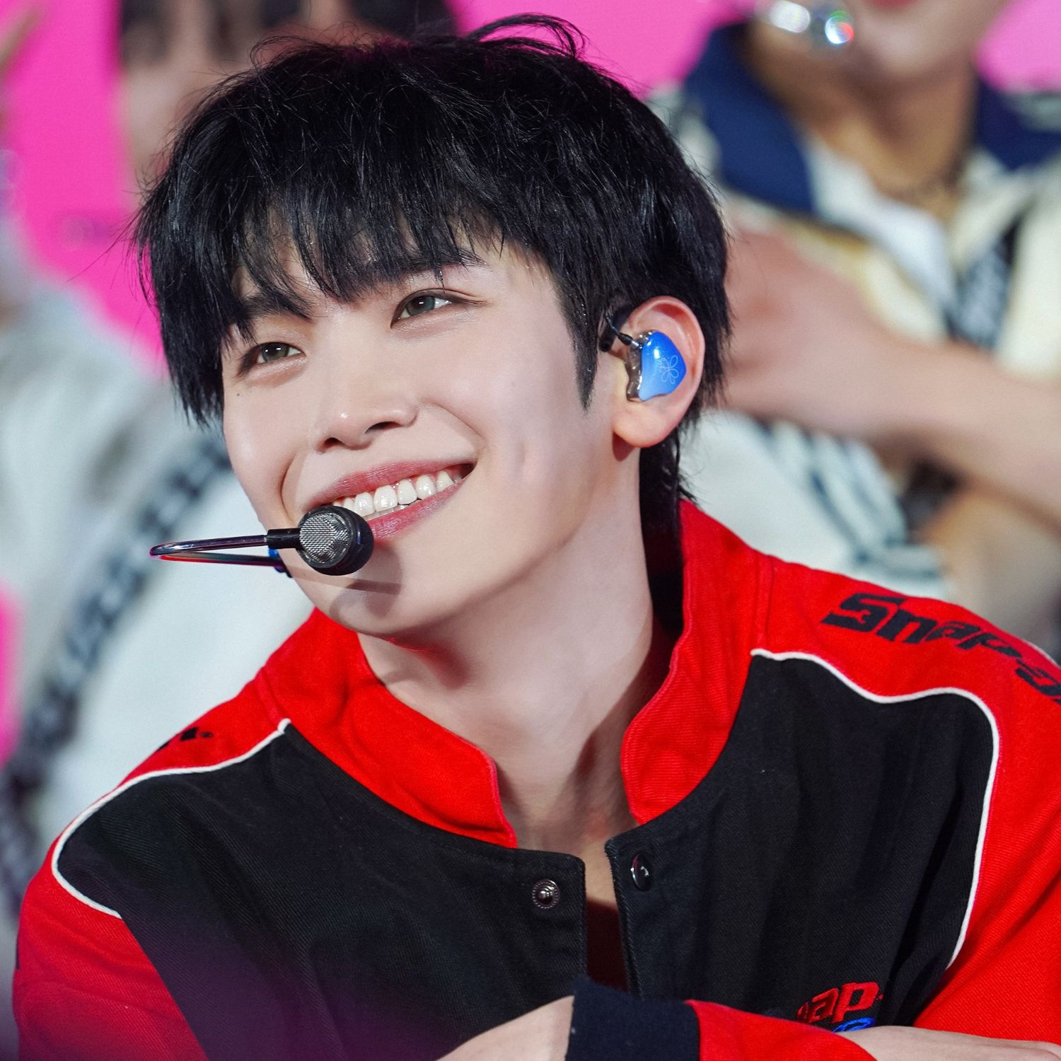 A moment captured by Kim Taerae (ZEROBASEONE)'s fan