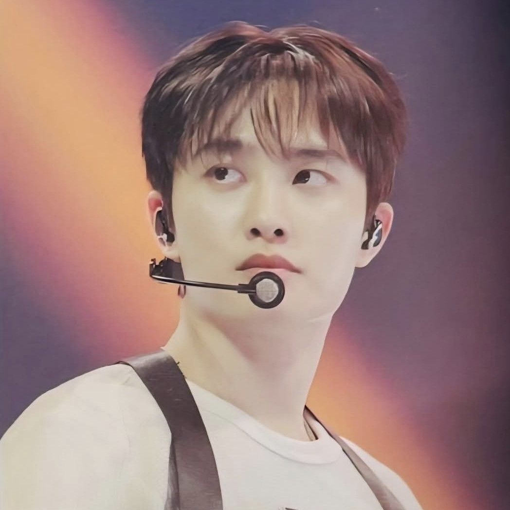 D.O. (EXO)粉絲拍下的瞬間