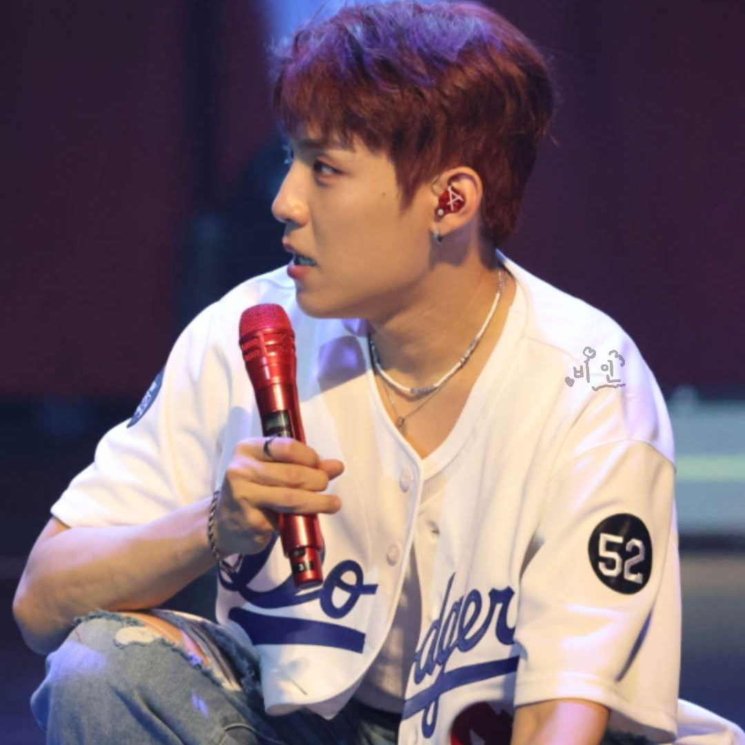 Behind-the-scenes cut of Park Woojin (AB6IX)