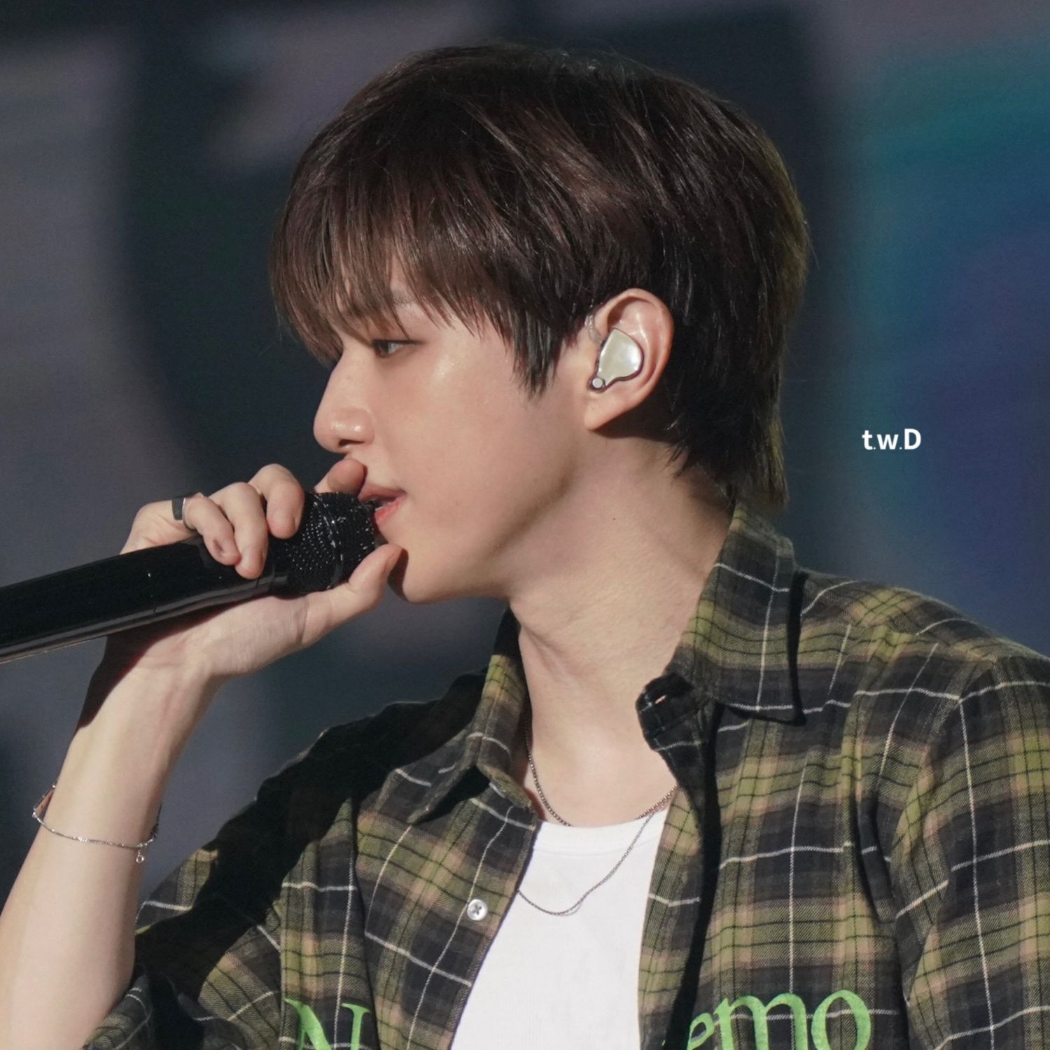 강다니엘 최근 활동샷