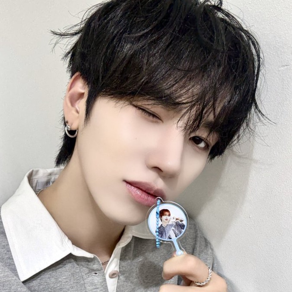 A moment captured by Hanjun (n.SSign)'s fan