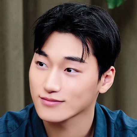 Behind-the-scenes cut of San (ATEEZ)