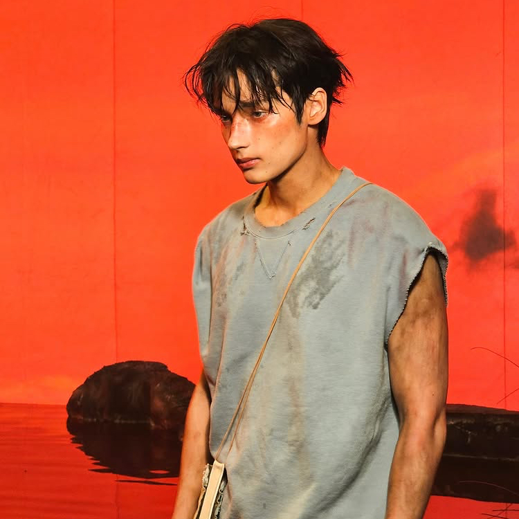 Behind-the-scenes cut of HueningKai (TOMORROW X TOGETHER)