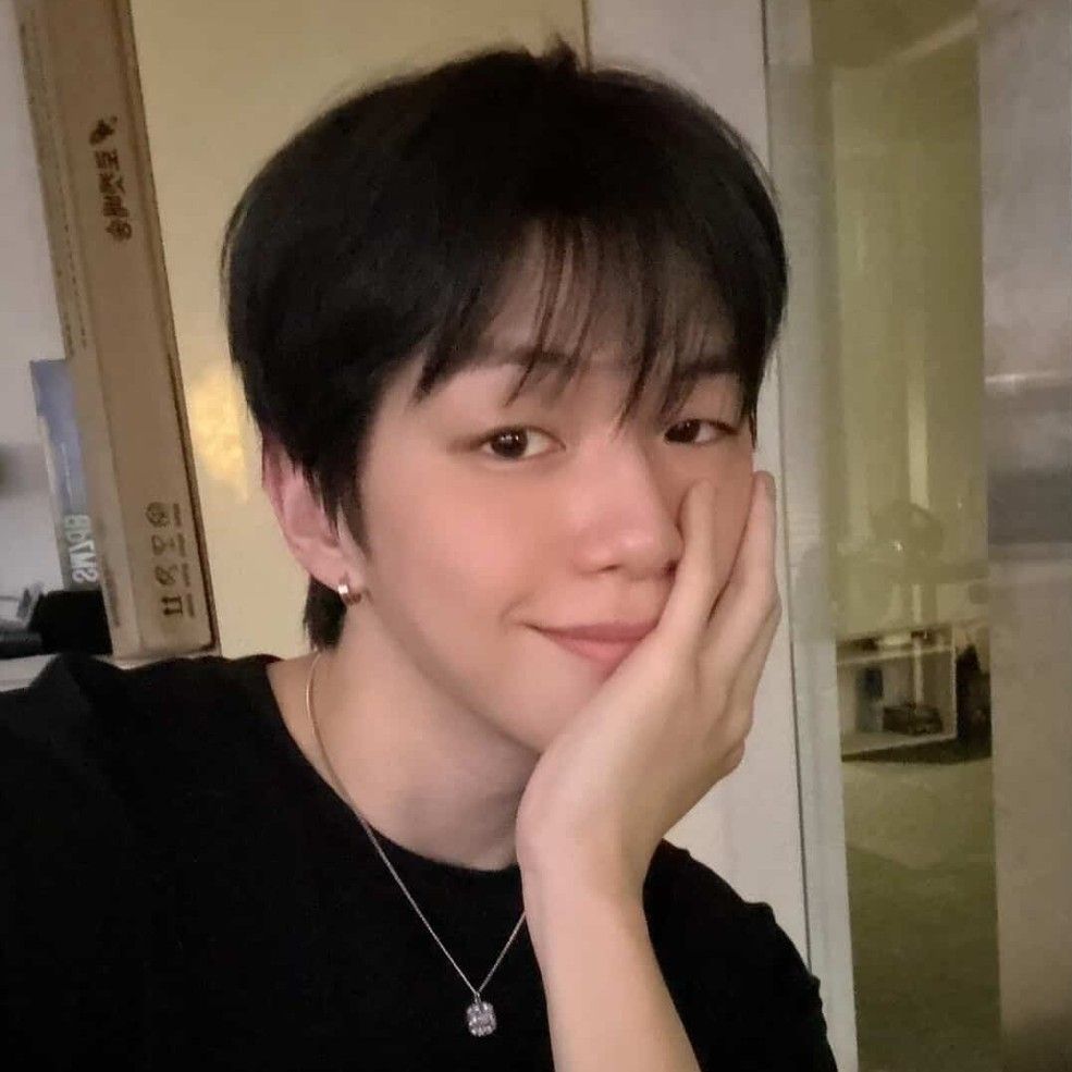 Latest photo of Kang Daniel