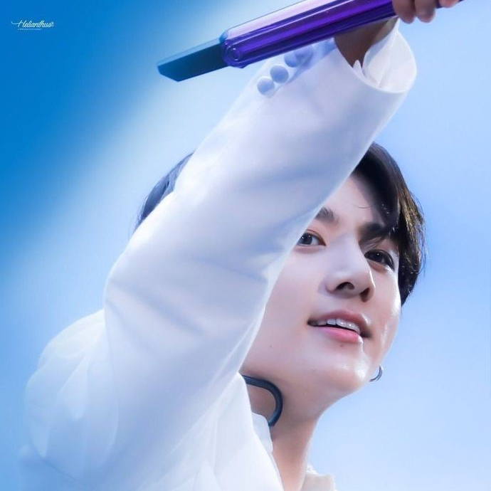 Latest photo of Jungkook (BTS)