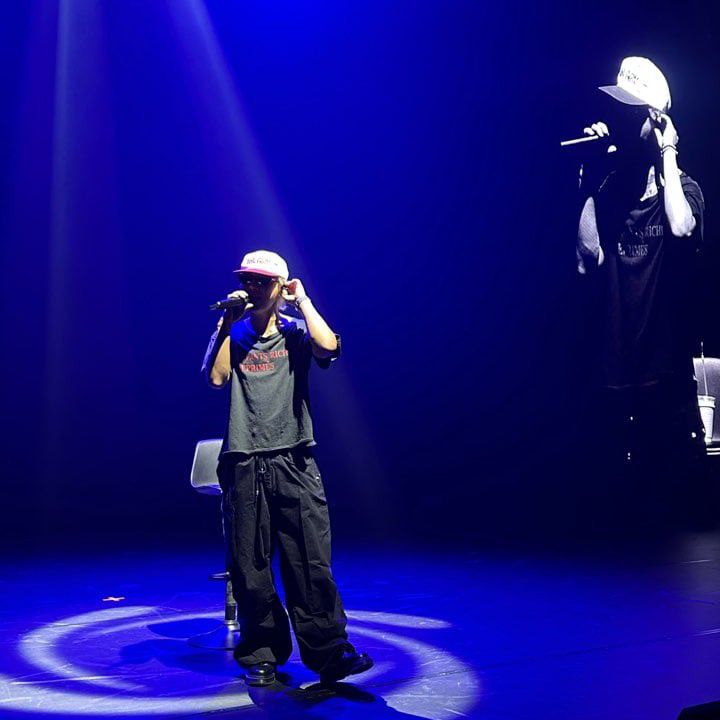 Latest photo of Taeyang (BIGBANG)