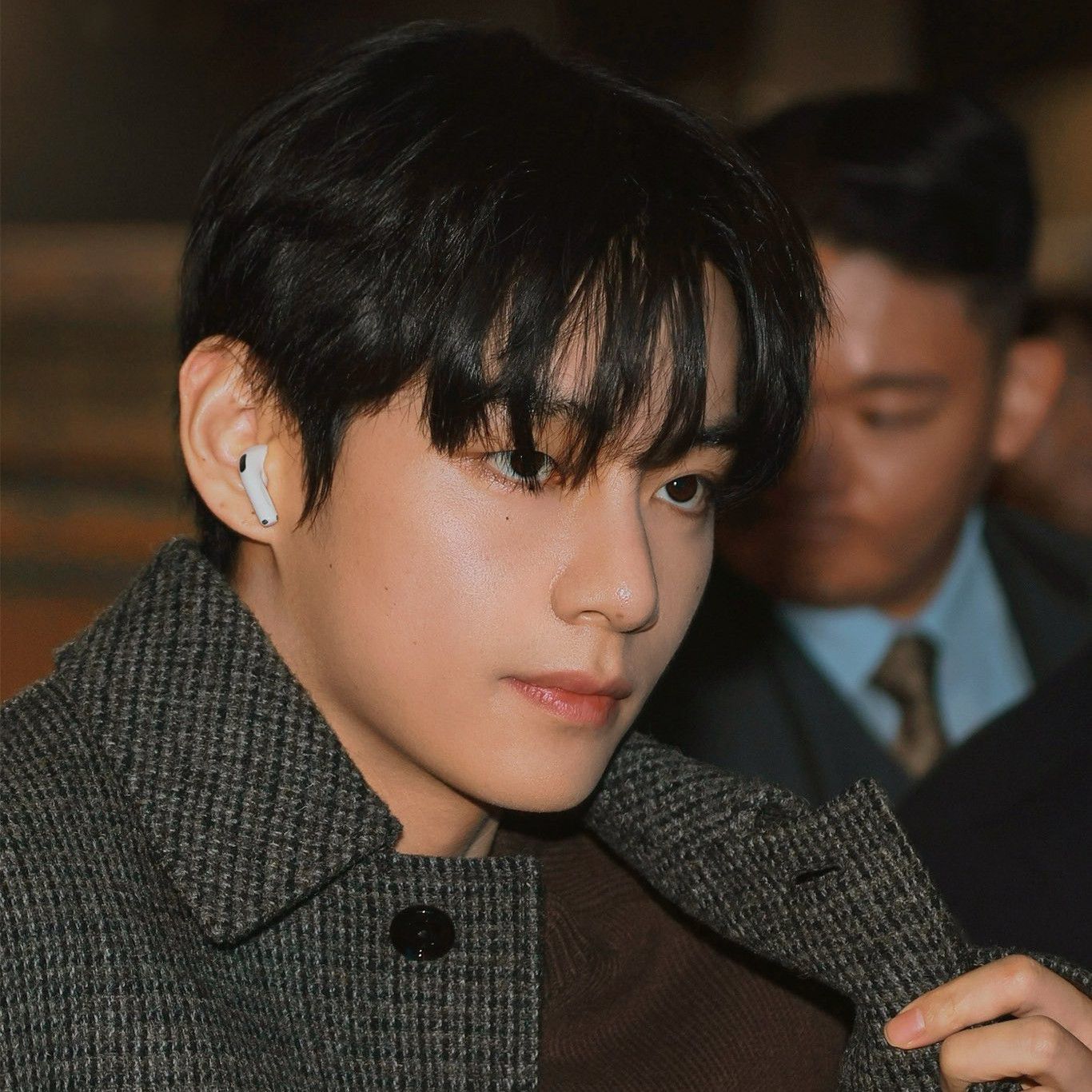 뷔 (방탄소년단)의 최신 사진