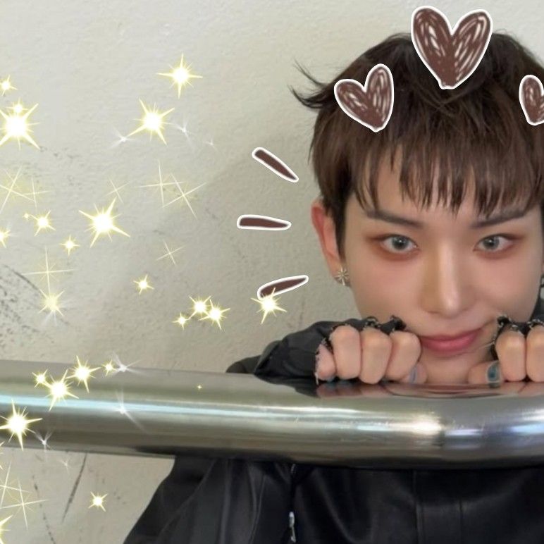 コミュニティで話題の人気アイドルコンテンツ