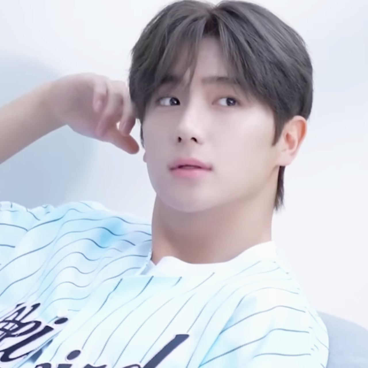 A moment captured by Hyunjae (THE BOYZ)'s fan