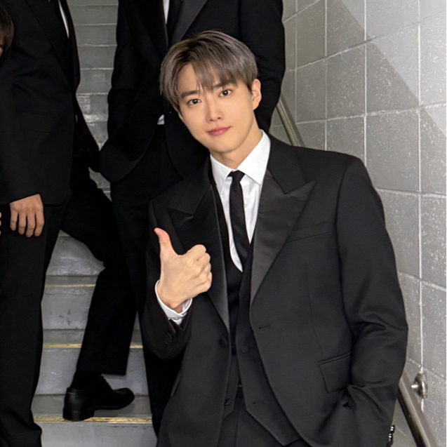 Behind-the-scenes cut of Suho (EXO)