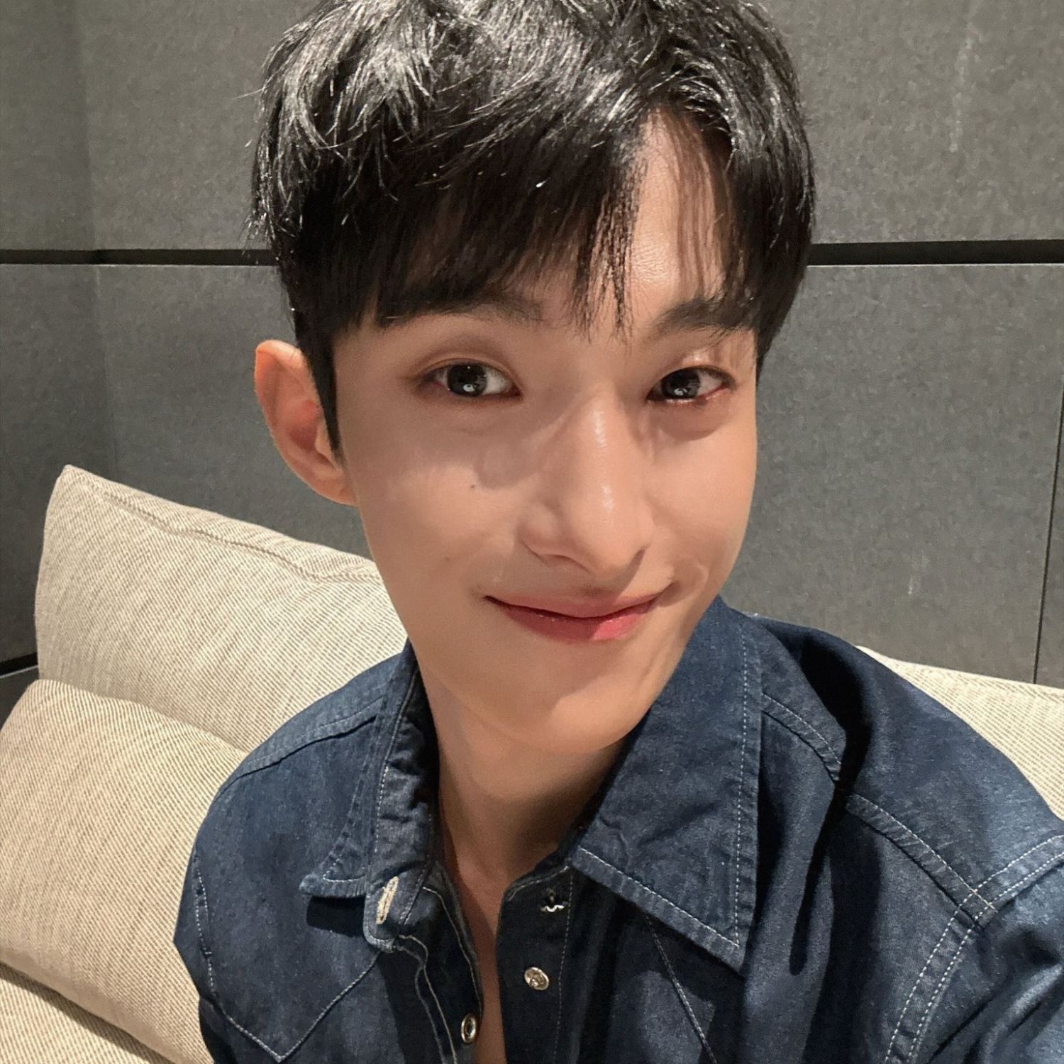 Latest photo of DK (SEVENTEEN)